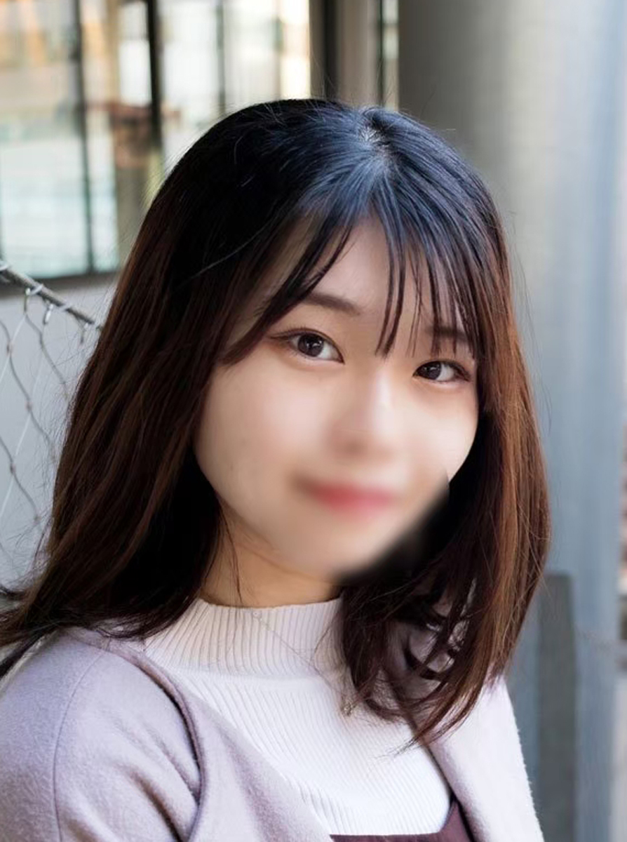 花籠 美咲 (22)